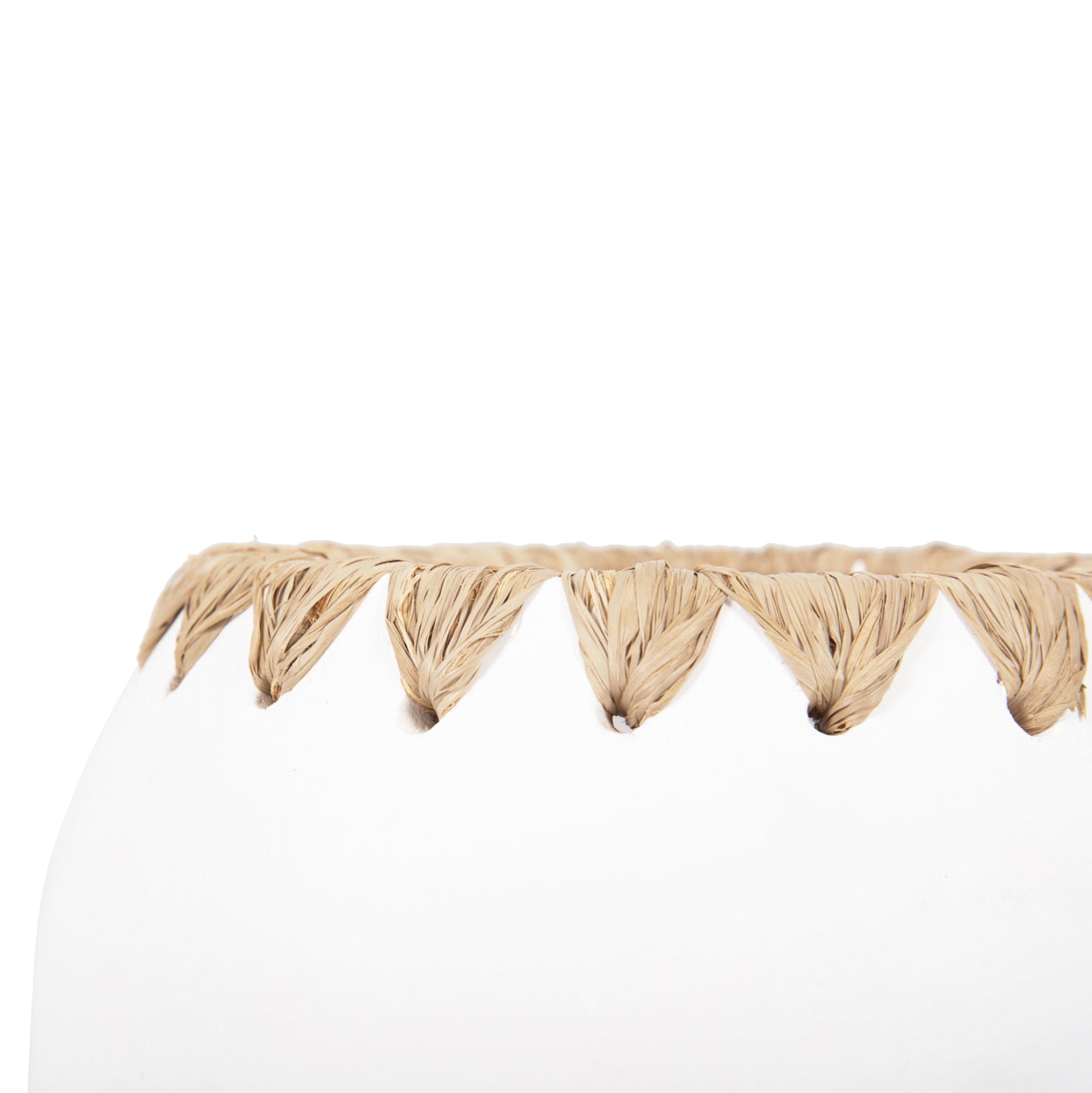 DECORATIVE VASE HM4377 TERRACOTTA IN WHITE WITH STRAW WEAVING ON THE RIM Φ21Χ32Hcm.