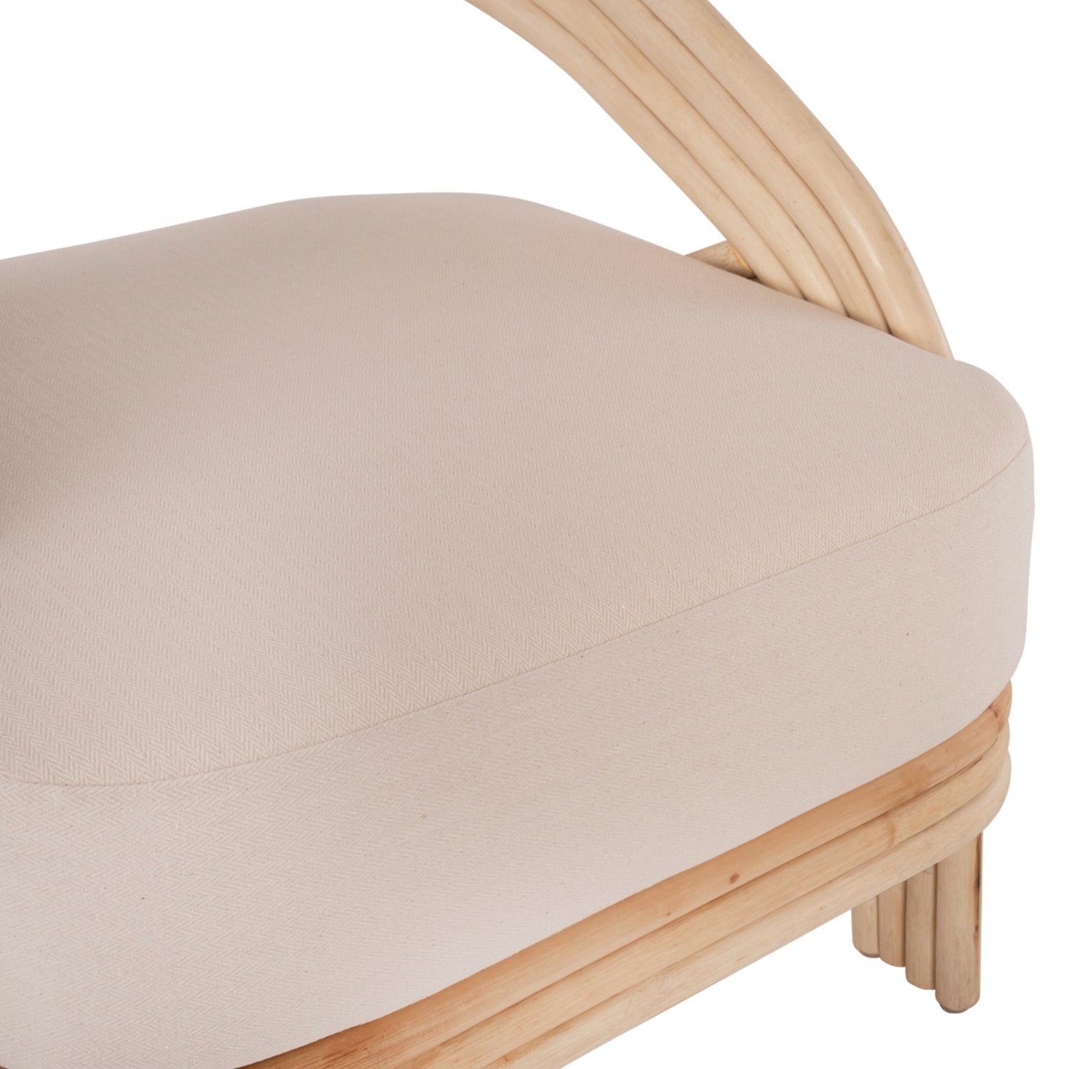 ARMCHAIR DONITA HM9838 RATTAN IN NATURAL WITH WHITE CUSHION 67x74x78Hcm.